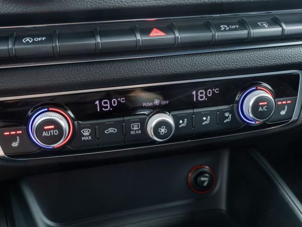 Audi A3 III (8V) с пробегом 2014 года, цена 1 250 000 рублей, 133567 км, седан, Автокод Объявления