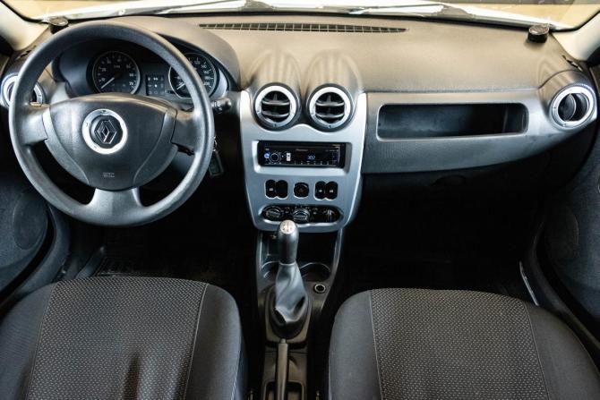 Renault Sandero I с пробегом 2013 года, цена 609 000 рублей, 206649 км, хэтчбек, Автокод Объявления