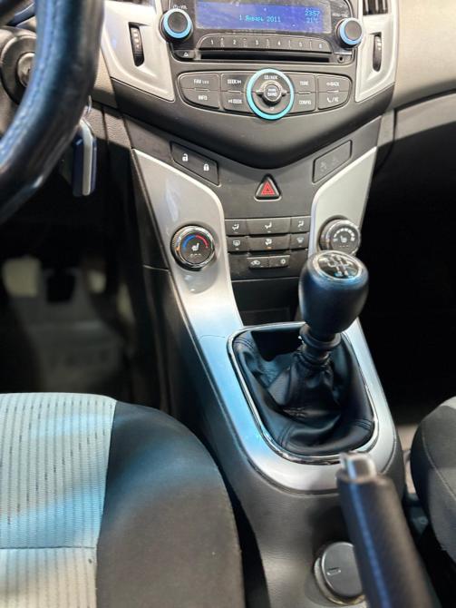 Chevrolet Cruze I Челябинск  - изображение 17