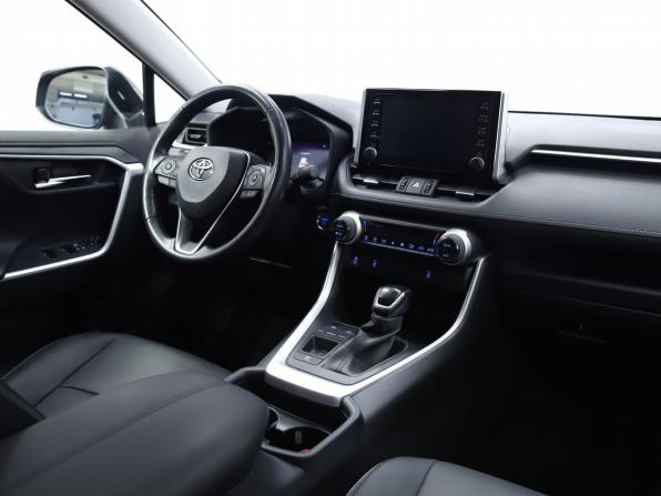 Toyota RAV4 V (XA50) с пробегом 2021 года, цена 3 570 000 рублей, 79003 км, внедорожник, Автокод Объявления