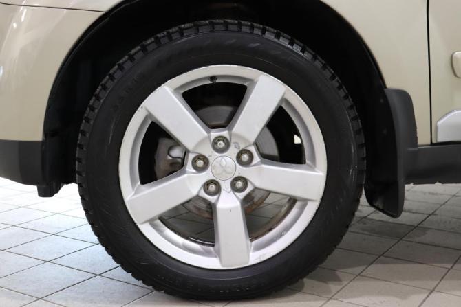 Mitsubishi Outlander II с пробегом 2007 года, цена 1 100 000 рублей, 218523 км, внедорожник, Автокод Объявления