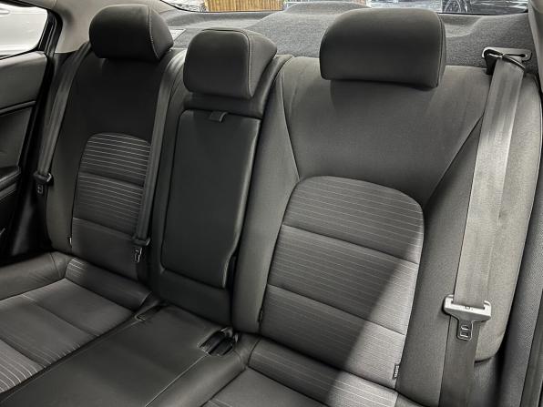 Kia Cerato III Рестайлинг (Classic) с пробегом 2017 года, цена 1 430 000 рублей, 93493 км, седан, Автокод Объявления