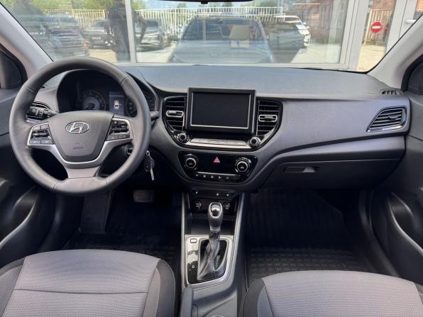 Hyundai Solaris II Рестайлинг с пробегом 2020 года, цена 1 390 000 рублей, 94760 км, седан, Автокод Объявления