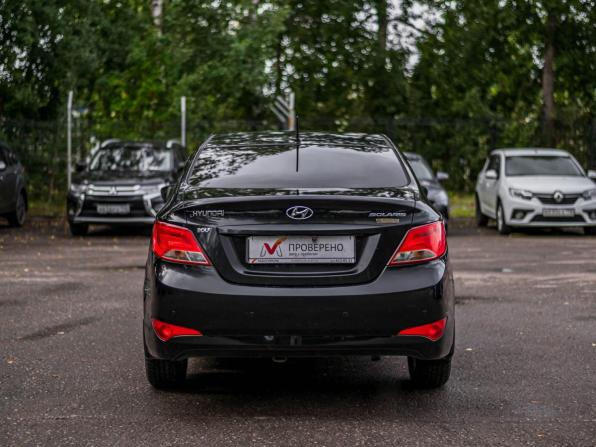 Hyundai Solaris I Рестайлинг с пробегом 2015 года, цена 999 000 рублей, 126742 км, седан, Автокод Объявления