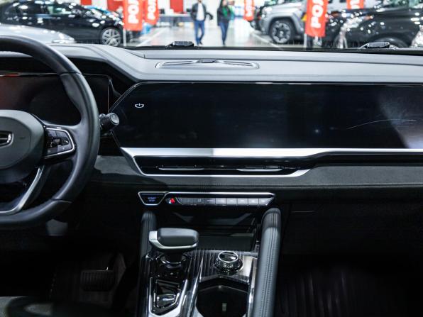 Geely Monjaro I с пробегом 2024 года, цена 3 199 585 рублей, 45785 км, внедорожник, Автокод Объявления