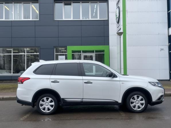 Mitsubishi Outlander III Рестайлинг 2 с пробегом 2018 года, цена 1 720 000 рублей, 139000 км, внедорожник, Автокод Объявления