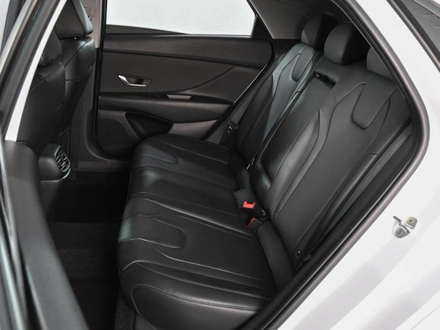 Hyundai Elantra VII (CN7) Ростов-на-Дону  - изображение 9