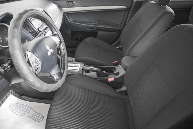 Mitsubishi Lancer X Рестайлинг с пробегом 2014 года, цена 1 099 000 рублей, 268000 км, седан, Автокод Объявления
