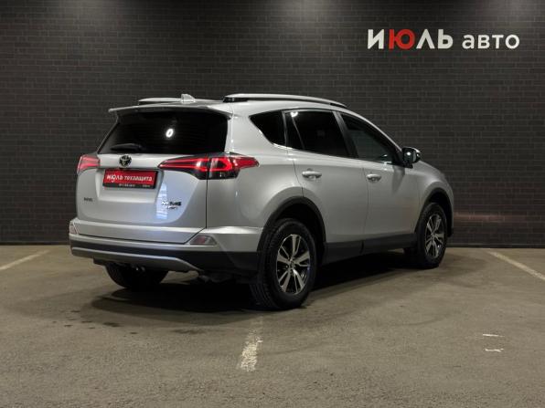 Toyota RAV4 IV (XA40) Рестайлинг с пробегом 2018 года, цена 2 680 000 рублей, 143124 км, внедорожник, Автокод Объявления