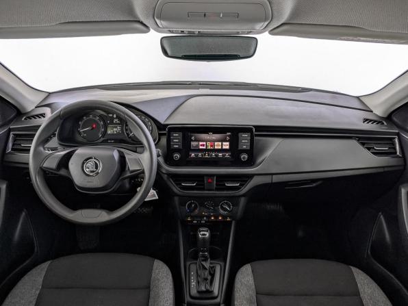 Skoda Rapid II с пробегом 2021 года, цена 1 020 000 рублей, 302011 км, лифтбек, Автокод Объявления