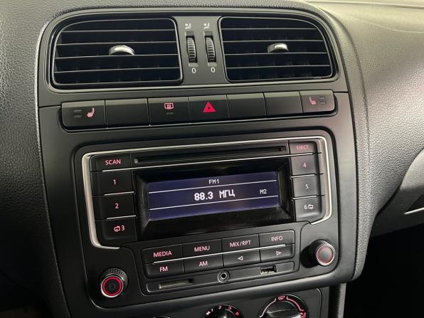 Volkswagen Polo V с пробегом 2014 года, цена 759 000 рублей, 204650 км, седан, Автокод Объявления
