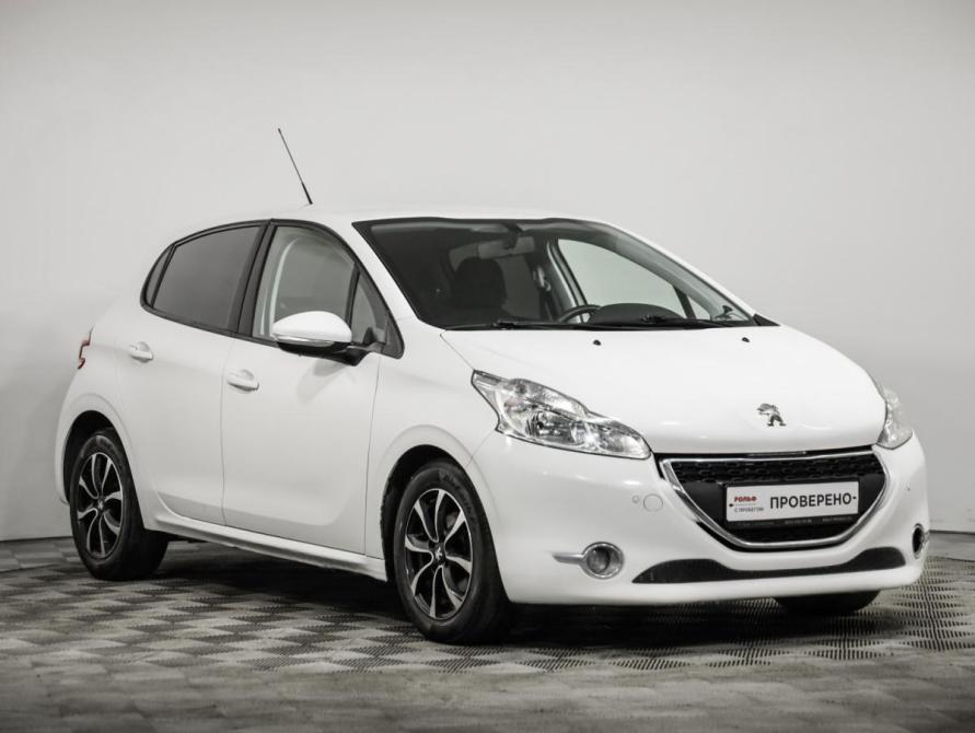 Peugeot 208 I Санкт-Петербург  - изображение 3