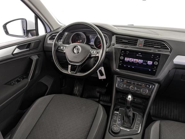Volkswagen Tiguan II с пробегом 2020 года, цена 2 700 000 рублей, 111039 км, внедорожник, Автокод Объявления