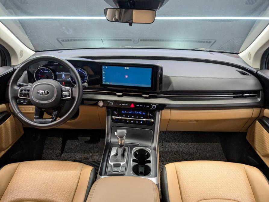 Kia Carnival IV Москва  - изображение 22