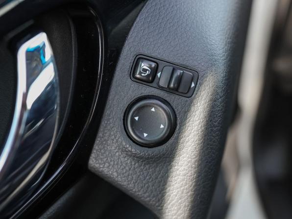 Nissan Qashqai II с пробегом 2018 года, цена 1 799 000 рублей, 131670 км, внедорожник, Автокод Объявления