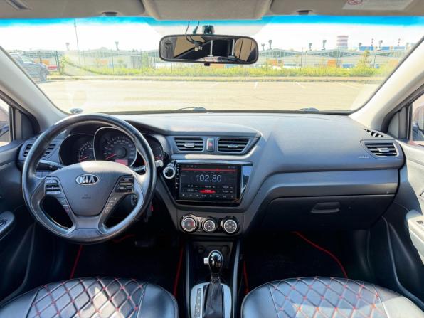 Kia Rio III Рестайлинг с пробегом 2015 года, цена 990 000 рублей, 148589 км, седан, Автокод Объявления