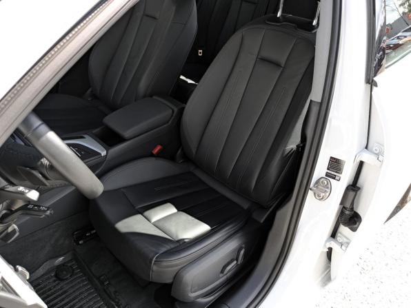 Audi A4 V (B9) Рестайлинг с пробегом 2022 года, цена 3 655 000 рублей, 43272 км, седан, Автокод Объявления