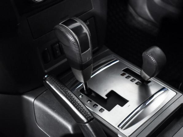 Mitsubishi Pajero IV Рестайлинг 1 с пробегом 2013 года, цена 1 639 000 рублей, 280000 км, внедорожник, Автокод Объявления