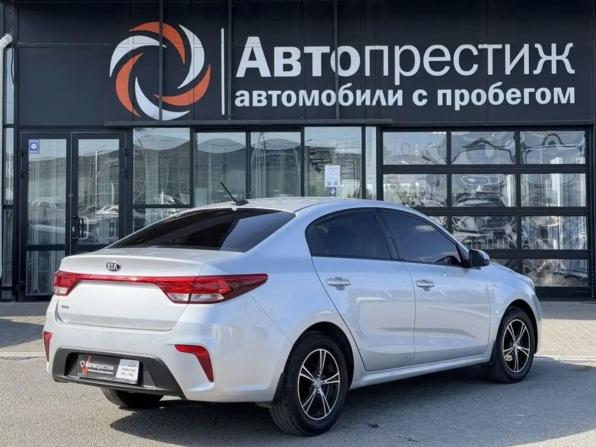 Kia Rio IV с пробегом 2017 года, цена 1 330 000 рублей, 56929 км, седан, Автокод Объявления