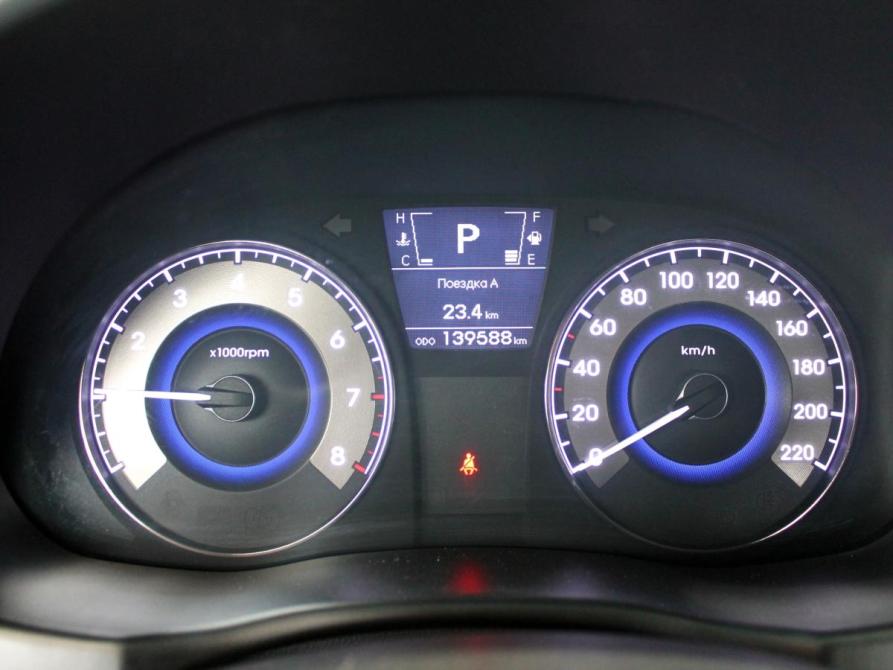 Hyundai Solaris I Таганрог  - изображение 13