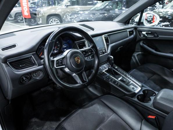 Porsche Macan I с пробегом 2018 года, цена 3 089 700 рублей, 121205 км, внедорожник, Автокод Объявления