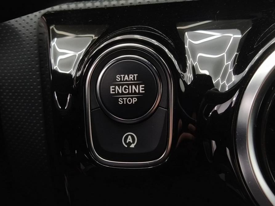 Mercedes-Benz A-Класс IV (W177) Екатеринбург  - изображение 13
