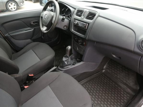 Renault Sandero II с пробегом 2016 года, цена 794 000 рублей, 66500 км, хэтчбек, Автокод Объявления