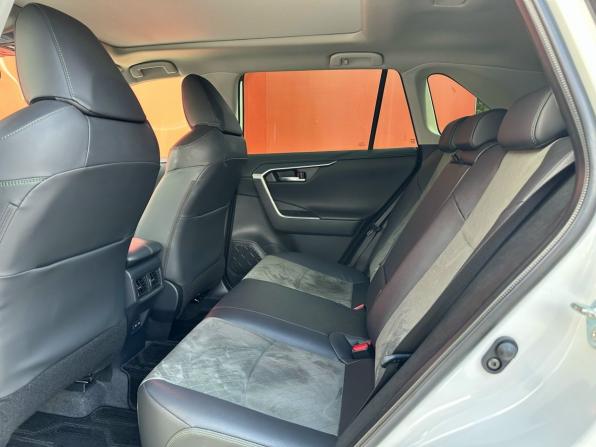 Toyota RAV4 V (XA50) с пробегом 2024 года, цена 3 740 000 рублей, 35558 км, внедорожник, Автокод Объявления