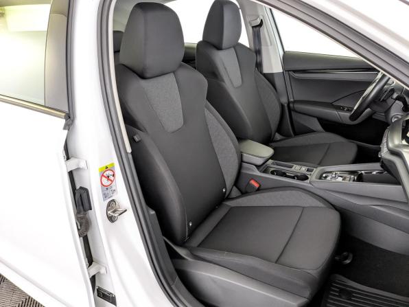 Skoda Octavia IV (A8) с пробегом 2021 года, цена 2 400 000 рублей, 69993 км, лифтбек, Автокод Объявления
