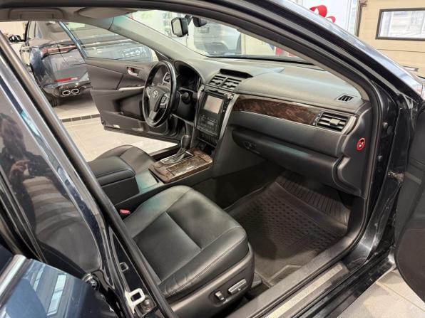 Toyota Camry VII (XV50) Рестайлинг с пробегом 2016 года, цена 2 087 000 рублей, 149107 км, седан, Автокод Объявления