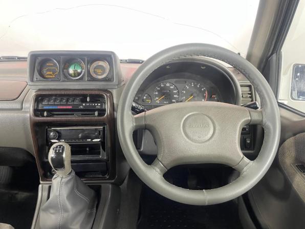 Suzuki Escudo I с пробегом 1993 года, цена 389 000 рублей, 246132 км, внедорожник, Автокод Объявления