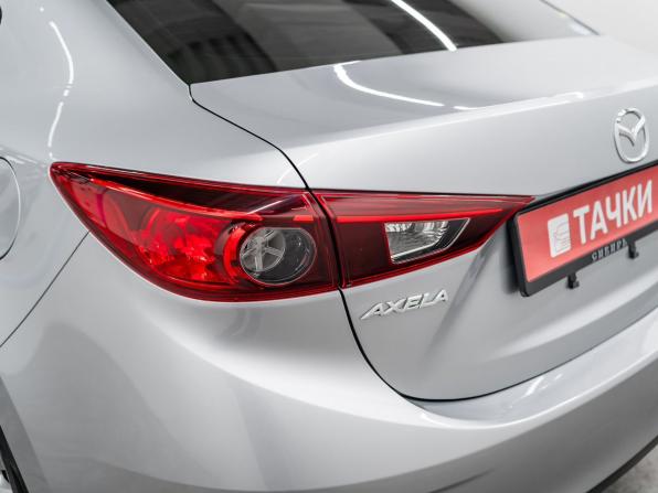 Mazda Axela III Рестайлинг с пробегом 2017 года, цена 1 270 000 рублей, 129628 км, седан, Автокод Объявления