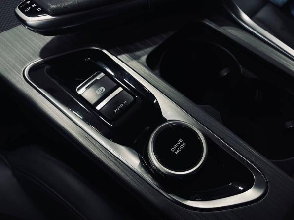 Changan UNI-T I с пробегом 2023 года, цена 2 399 900 рублей, 72154 км, внедорожник, Автокод Объявления