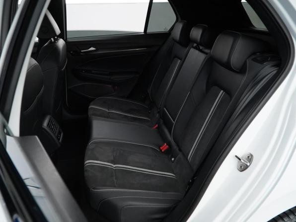 Volkswagen Golf VIII с пробегом 2021 года, цена 2 797 434 рубля, 48807 км, хэтчбек, Автокод Объявления