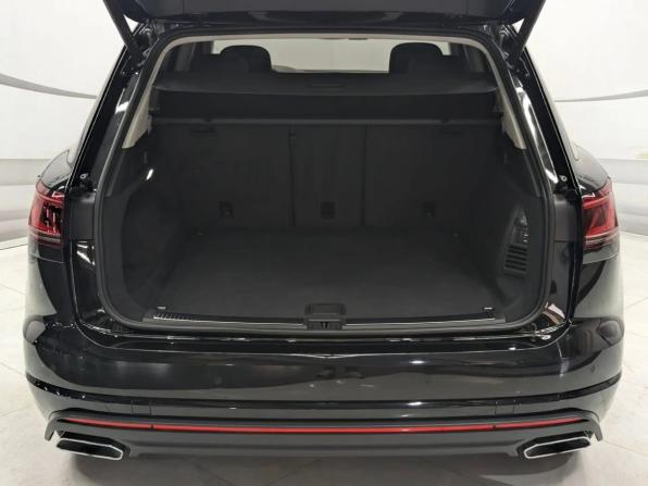 Новый Volkswagen Touareg III Рестайлинг 2025 года, цена 10 500 000 рублей, внедорожник, Автокод Объявления