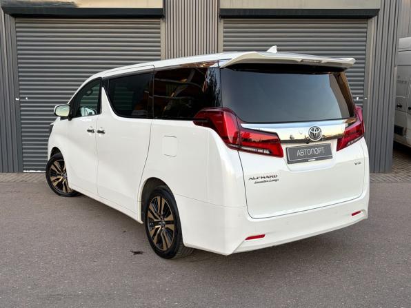 Toyota Alphard III Рестайлинг с пробегом 2021 года, цена 5 000 000 рублей, 187000 км, минивэн, Автокод Объявления