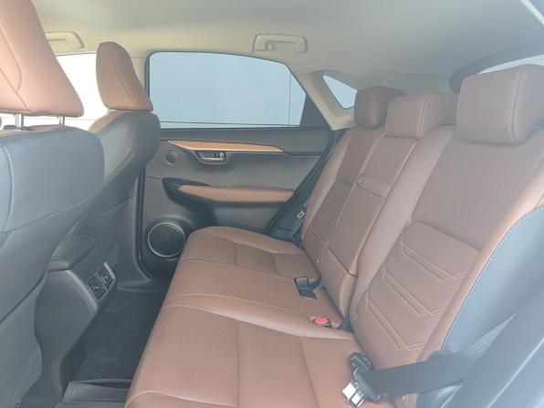 Lexus NX I с пробегом 2016 года, цена 3 100 000 рублей, 90579 км, внедорожник, Автокод Объявления