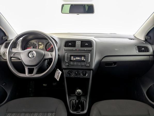 Volkswagen Polo V Рестайлинг с пробегом 2017 года, цена 1 030 000 рублей, 138723 км, седан, Автокод Объявления