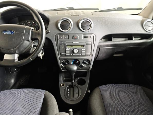 Ford Fusion I Рестайлинг с пробегом 2007 года, цена 429 000 рублей, 245726 км, хэтчбек, Автокод Объявления