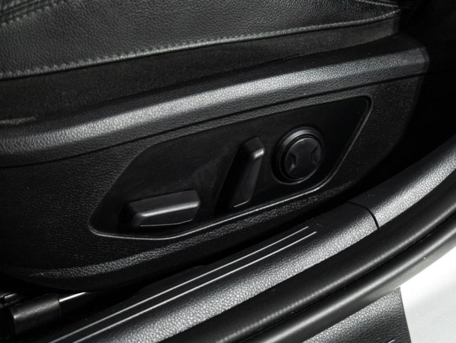 Kia K5 III Санкт-Петербург  - изображение 19