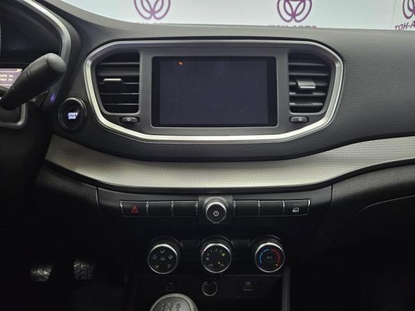 Lada (ВАЗ) Vesta I Рестайлинг (NG) с пробегом 2024 года, цена 1 278 000 рублей, 32723 км, седан, Автокод Объявления