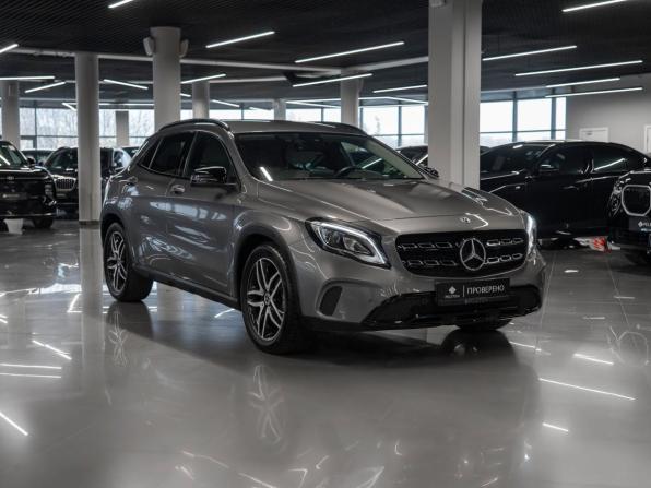 Mercedes-Benz GLA I (X156) Рестайлинг с пробегом 2018 года, цена 2 580 000 рублей, 58777 км, внедорожник, Автокод Объявления