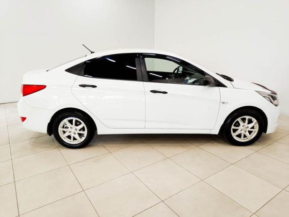 Hyundai Solaris I Рестайлинг с пробегом 2015 года, цена 710 800 рублей, 249815 км, седан, Автокод Объявления