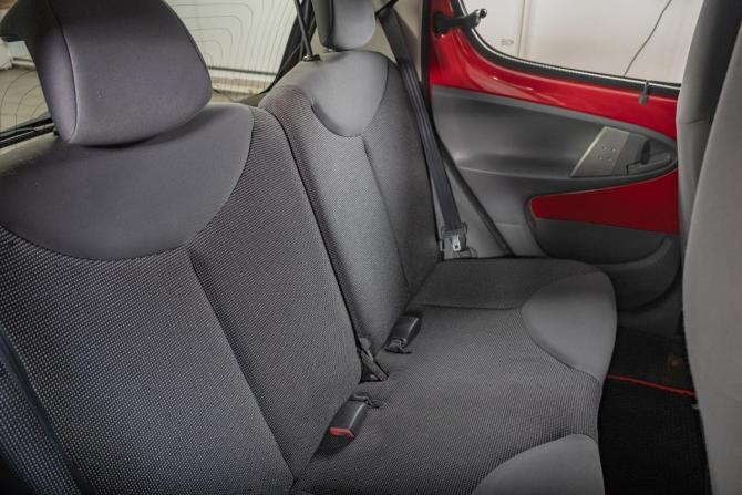 Peugeot 107 I с пробегом 2007 года, цена 399 000 рублей, 141036 км, хэтчбек, Автокод Объявления