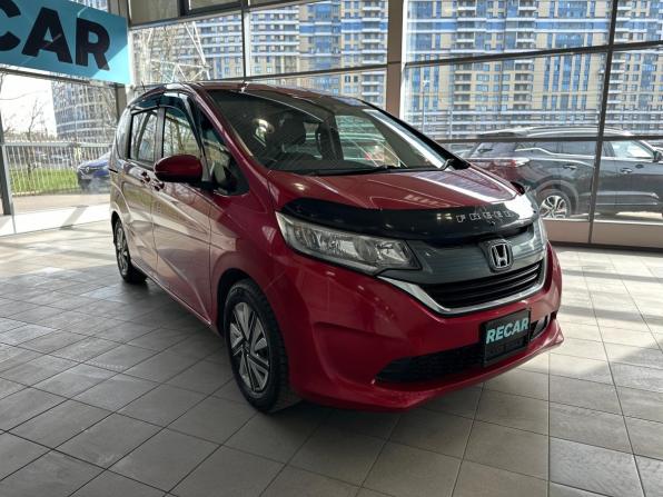 Honda Freed II с пробегом 2018 года, цена 1 610 000 рублей, 67117 км, компактвэн, Автокод Объявления