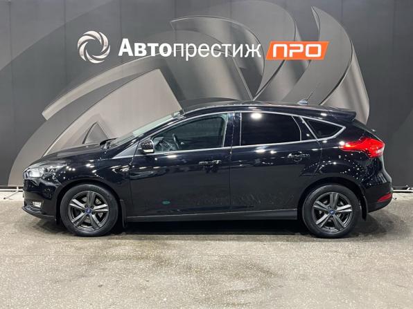 Ford Focus III Рестайлинг с пробегом 2018 года, цена 990 000 рублей, 107269 км, хэтчбек, Автокод Объявления