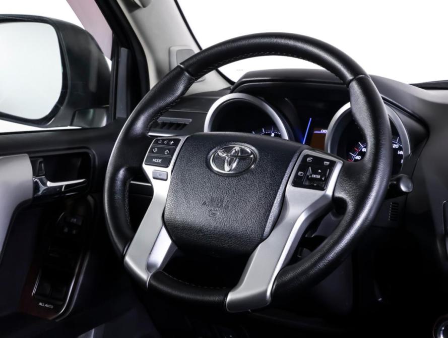 Toyota Land Cruiser Prado 150 Series Рестайлинг 1 Москва  - изображение 15