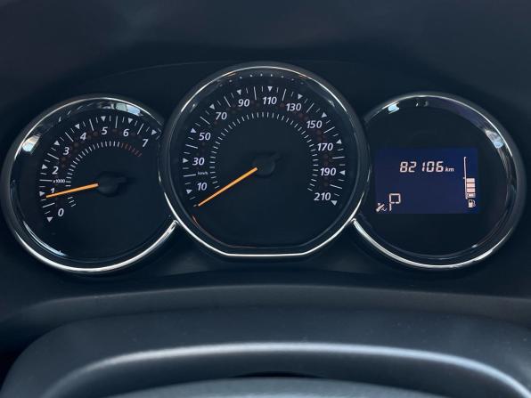 Renault Sandero II с пробегом 2017 года, цена 1 110 000 рублей, 82105 км, хэтчбек, Автокод Объявления