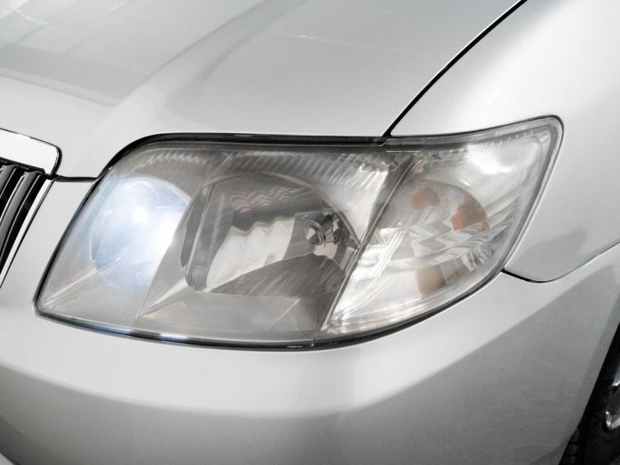 Toyota Corolla IX (E120 E130) Рестайлинг Иркутск  - изображение 19