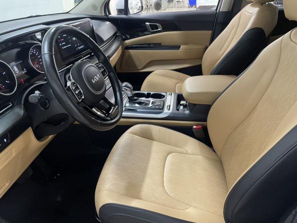 Kia Carnival IV с пробегом 2021 года, цена 3 950 000 рублей, 80791 км, минивэн, Автокод Объявления